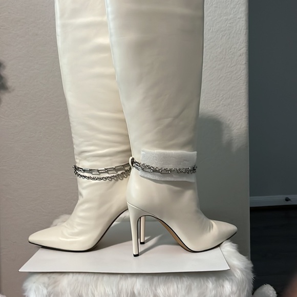 Vince Camuto  Felinda Women’s Boot, Size 10M, Color- Warm White - Picture 4 of 5